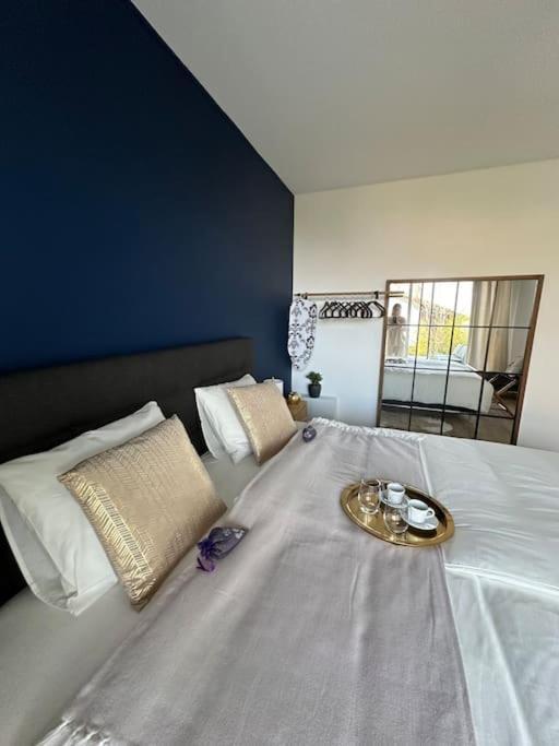 Royal Park Lake View Apartment Évian-les-Bains Екстериор снимка