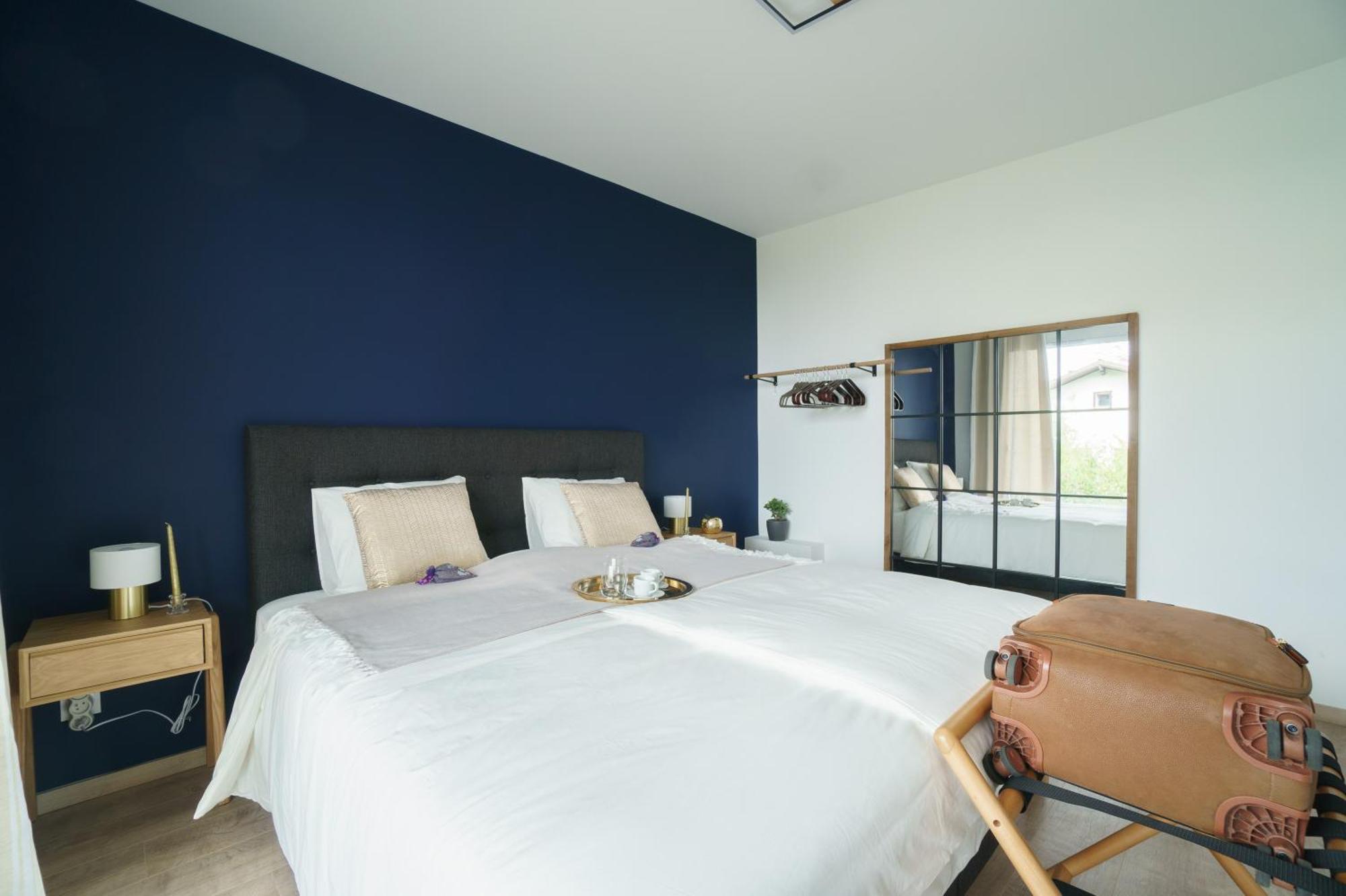 Royal Park Lake View Apartment Évian-les-Bains Екстериор снимка